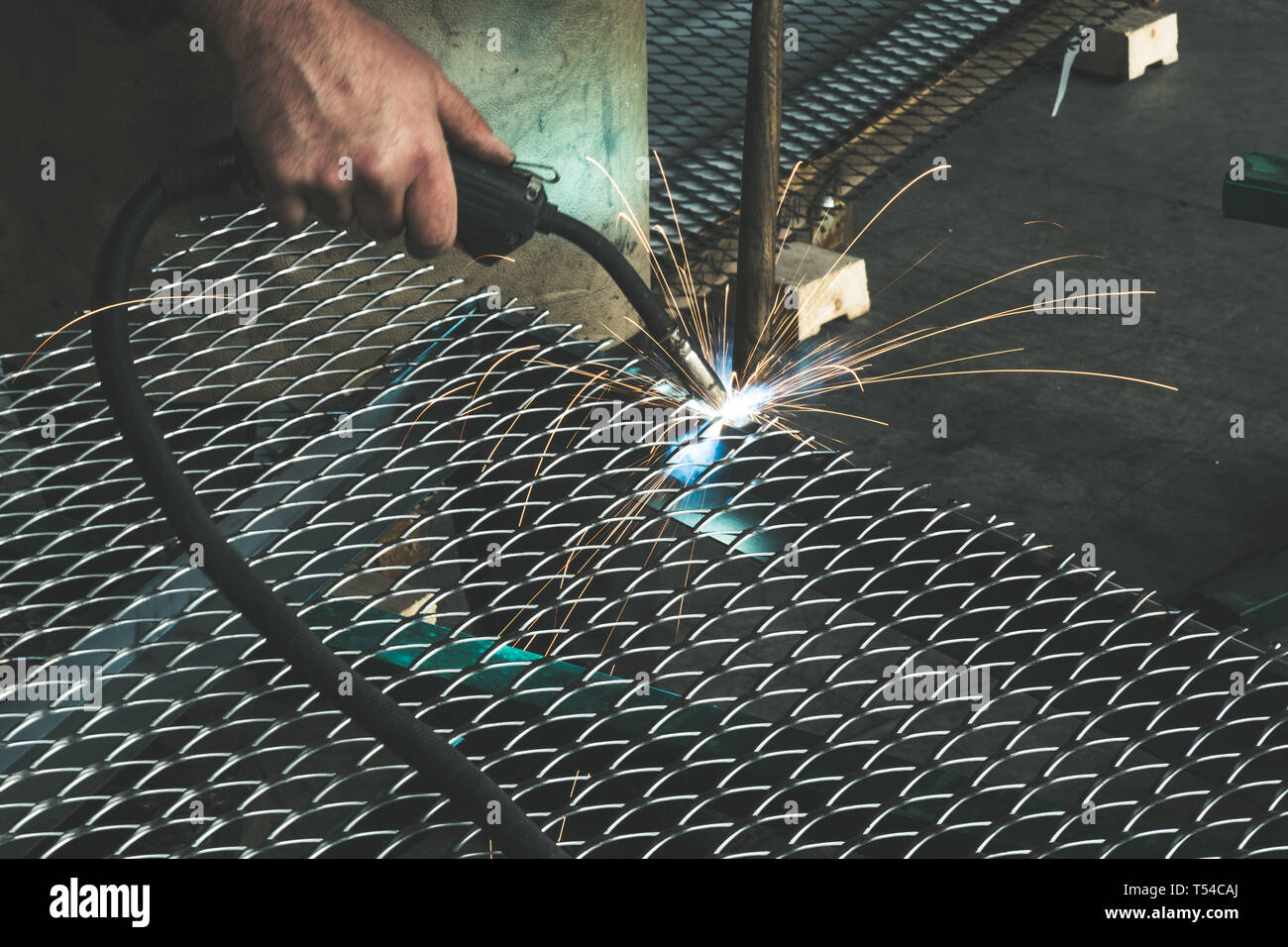 Weld mesh hires stock photography and images Alamy