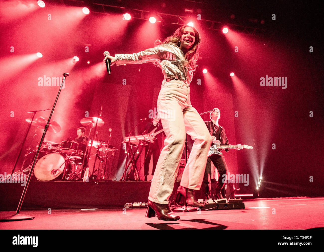 OAKLAND, CA - APRIL 19: Maggie Rogers performs onstage at The Fox