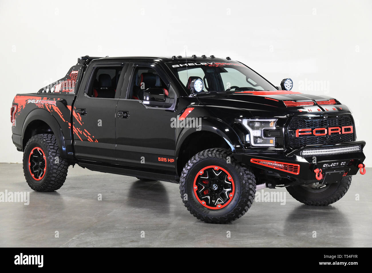 2022 ford f150 raptor shelby