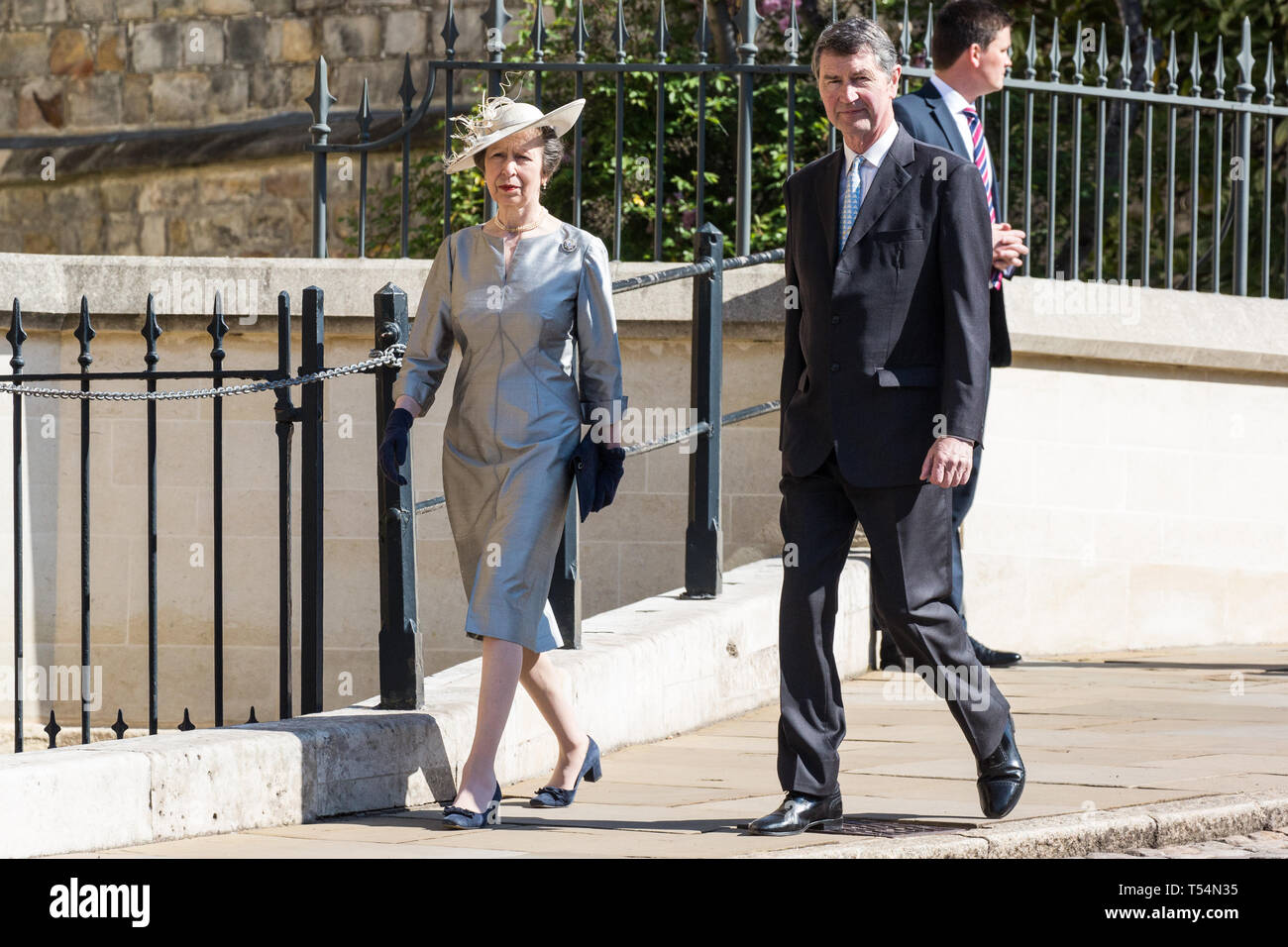 Windsor, UK. 21st April 2019. Princess Anne, Princess Royal, arrives with Vice Admiral Sir Timothy Laurence to attend the Easter Sunday Mattins service at St George's Chapel in Windsor Castle. Credit: Mark Kerrison/Alamy Live News Stock Photo
