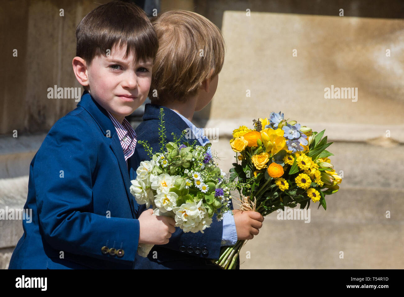 what do you give a boy instead of flowers