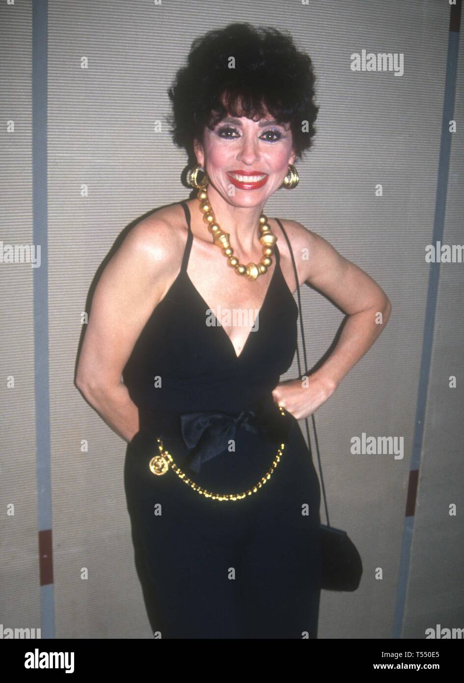 Rita Moreno Stock Photos & Rita Moreno Stock Images Alamy