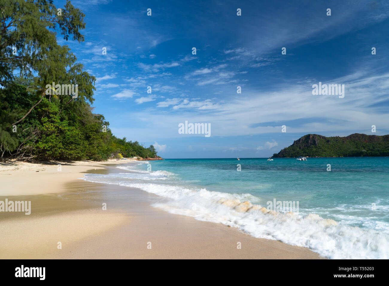 Cote D'or beach on Praslin, Seychelles Stock Photo - Alamy