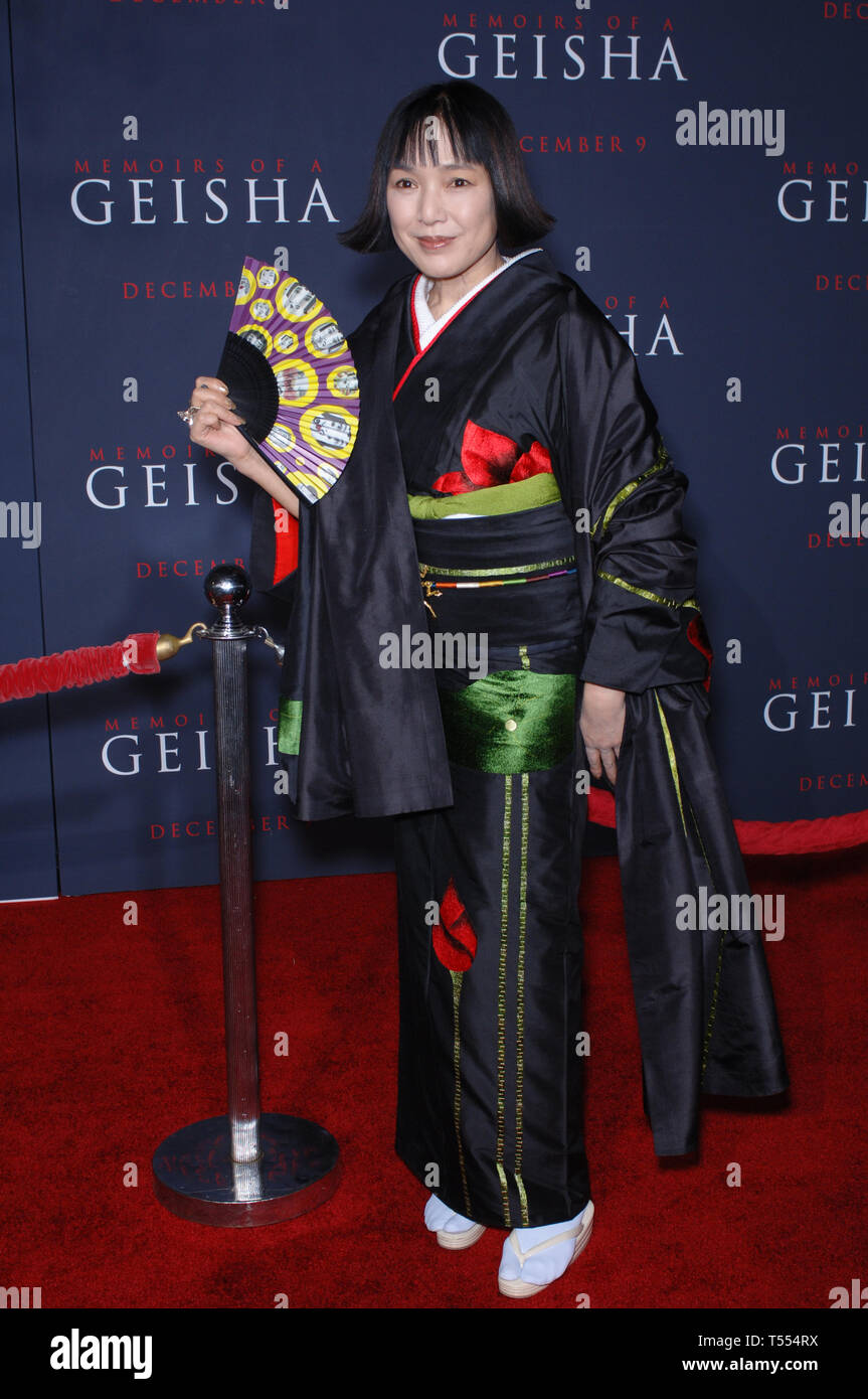 LOS ANGELES, CA. December 04, 2005: Actress KAORI MOMOI at the Los Angeles premiere of her new movie Memoirs of a Geisha. © 2005 Paul Smith / Featureflash Stock Photo