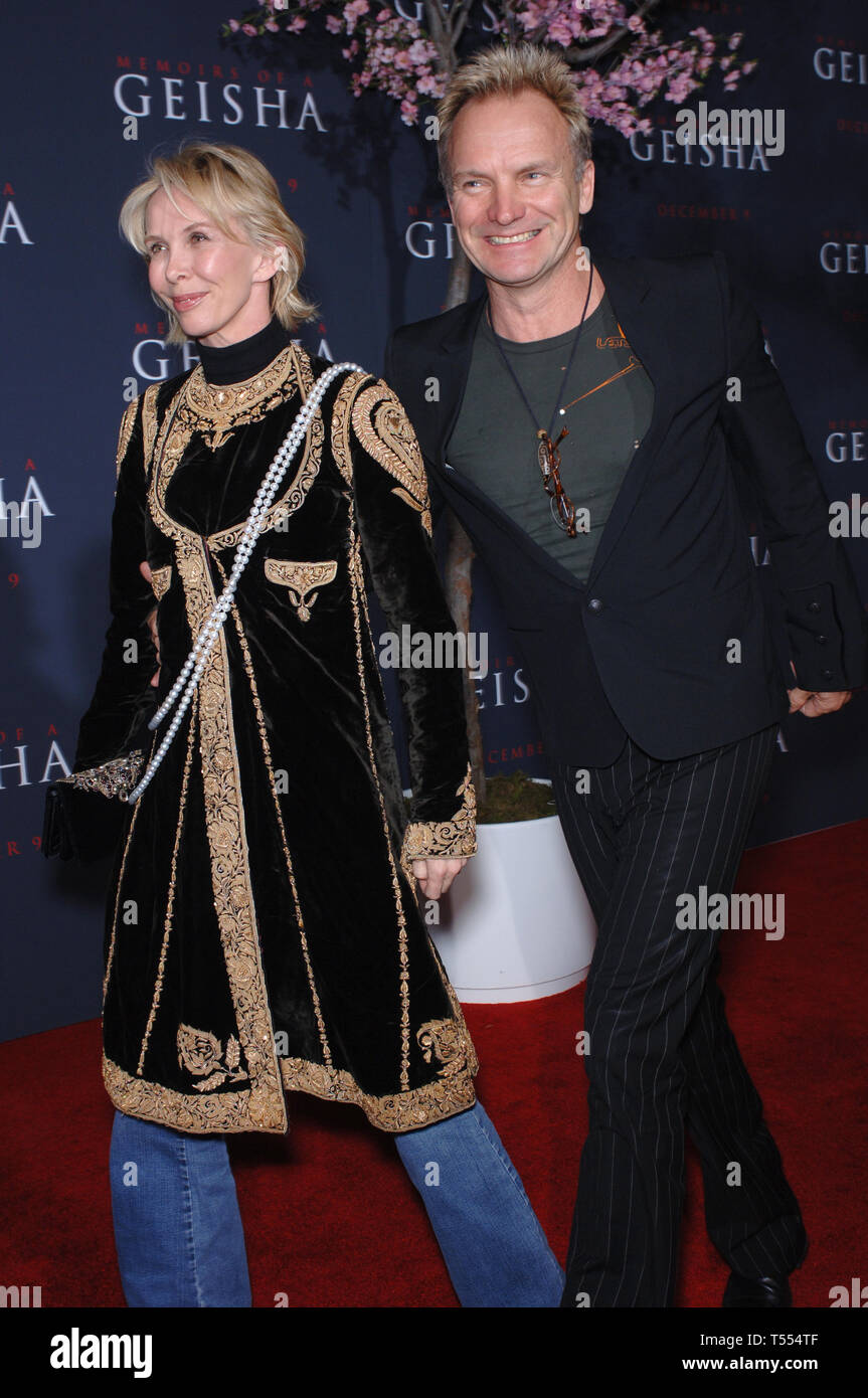 LOS ANGELES CA December 04 2005 Singer STING Wife TRUDIE STYLER 