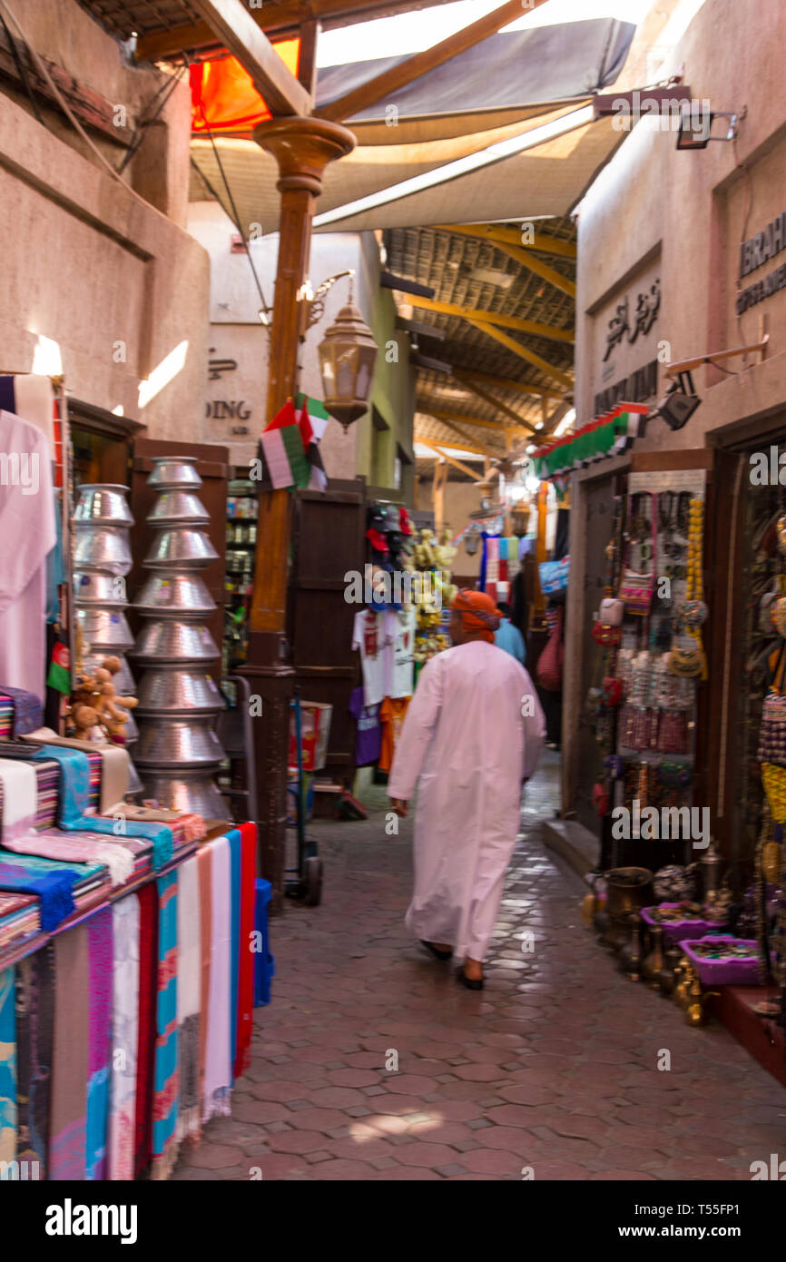 UAE, Dubai, Deira Old Town, Gold and Spice Souq Stock Photo - Alamy