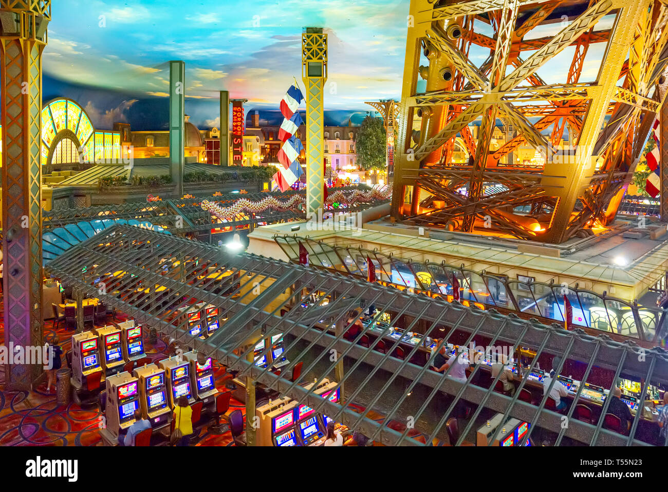 Inside the Paris Casino in Las Vegas, view of the slot machines at night –  Stock Editorial Photo © greta6 #64792287