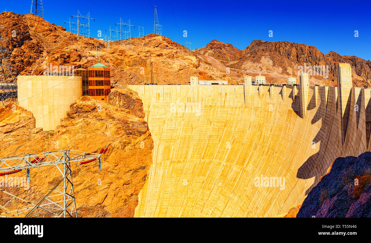 Colorado river california arizona border hi-res stock photography and ...