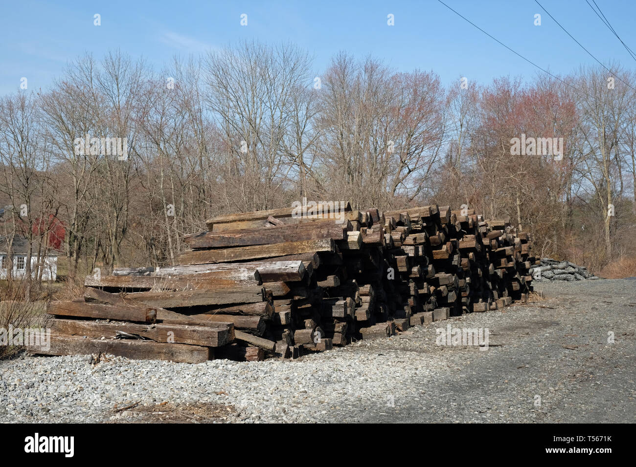 Creosote railroad ties hires stock photography and images Alamy