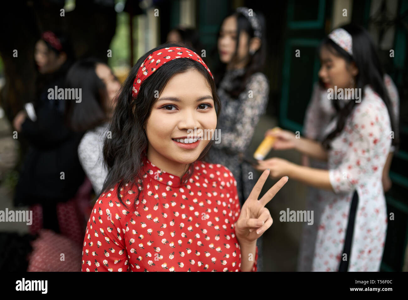 Pretty Vietnamese Girl High Resolution Stock Photography and Images - Alamy