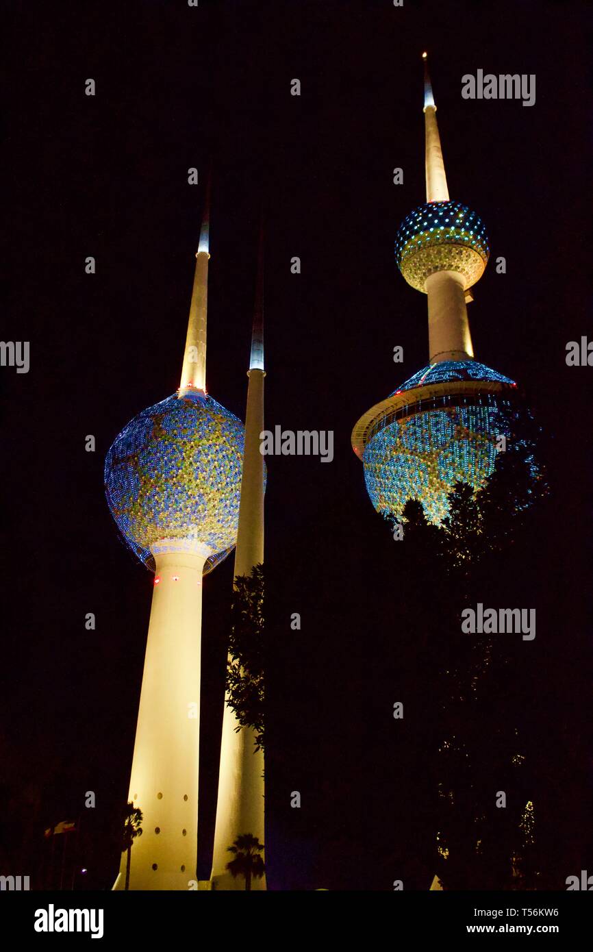 kuwait light tower and seaside view Stock Photo Alamy