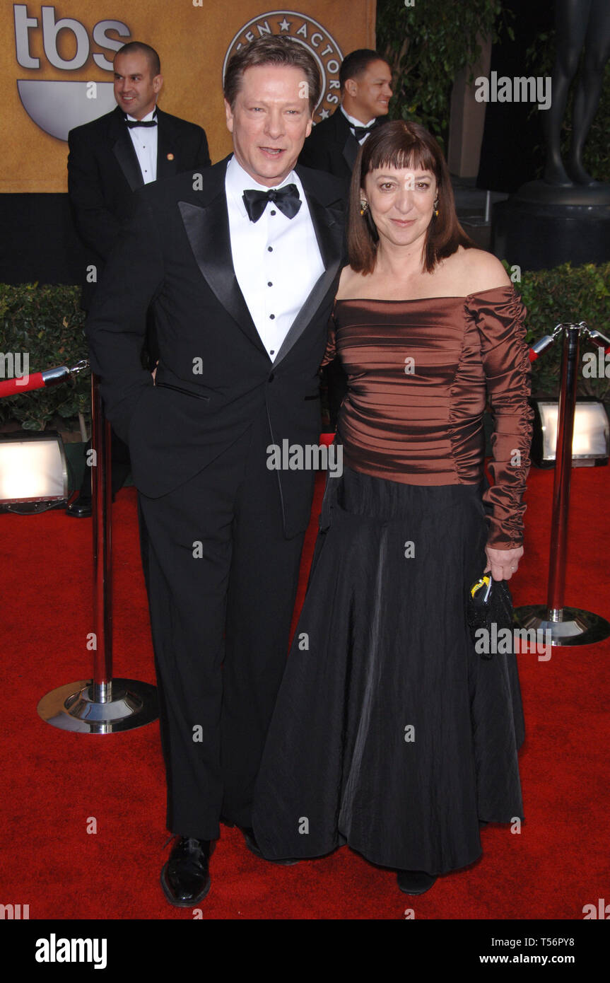 LOS ANGELES, CA. January 29, 2006: CHRIS COOPER & wife MARIANNE LEONE ...