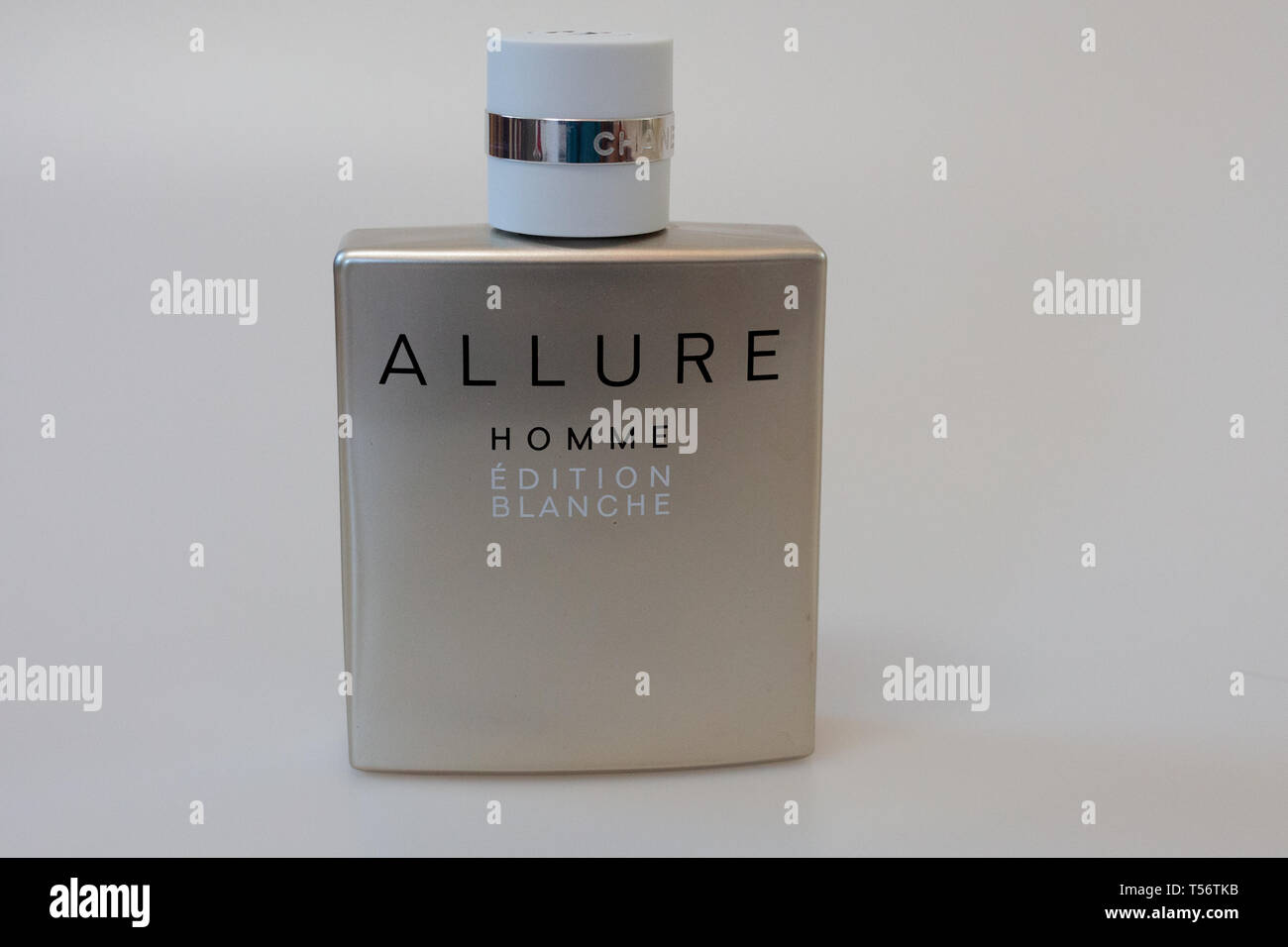 Allure Homme Edition Blanche Stock Photo - Alamy