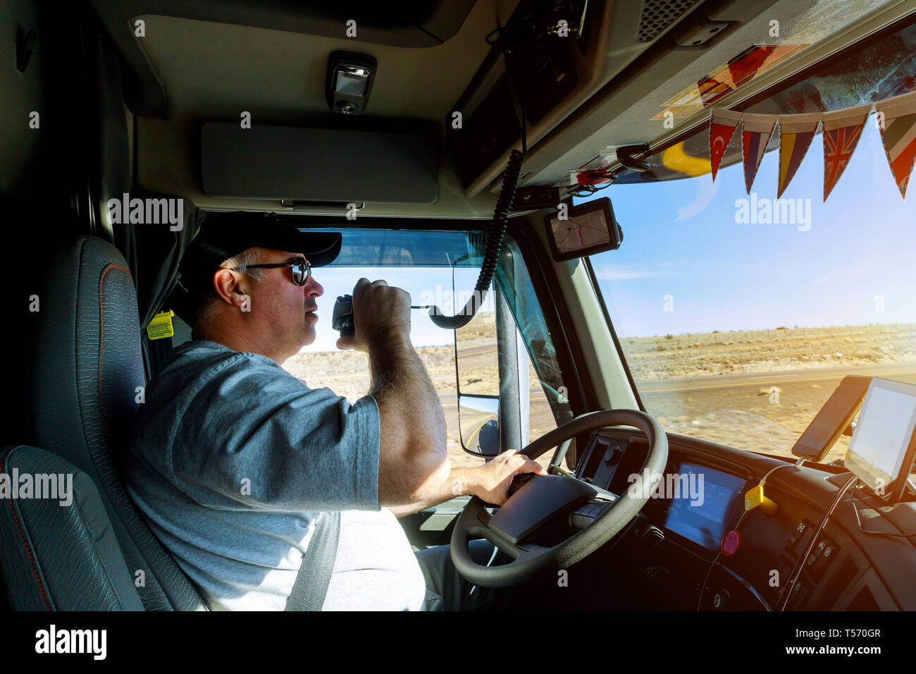 Semi truck steering wheel hi-res stock photography and images - Alamy