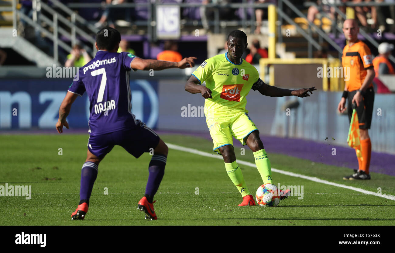 Brussels, Belgium. 21st Apr, 2019. BRUSSELS, BELGIUM - APRIL 21: Nana Asare of Kaa Gent in action during the Jupiler Pro League play-off 1 match (day 5) between Rsc Anderlecht and Kaa Gent on April 21, 2019 in Brussels, Belgium. (Photo by Vincent Van Doornick/Isosport) Credit: Pro Shots/Alamy Live News Stock Photo