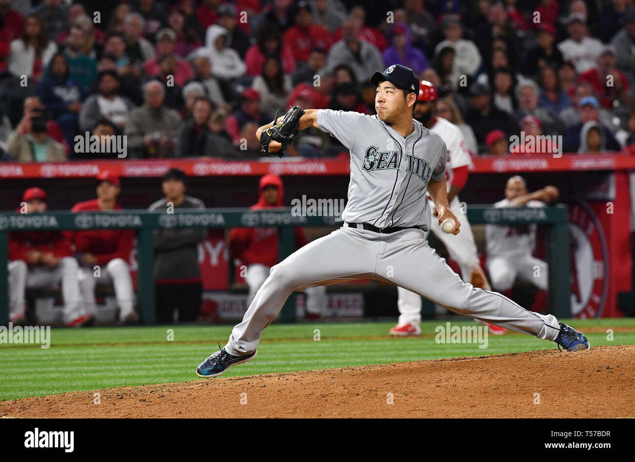 seattle mariners at los angeles angels