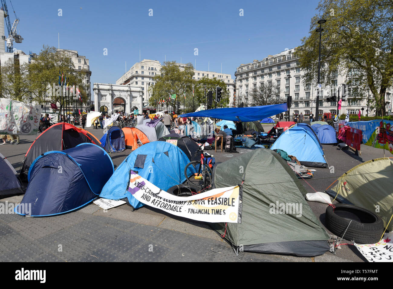 London, UK.  22 April 2019.  Activists' tents at Marble Arch during 'London: International Rebellion', on day eight of a protest organised by Extinction Rebellion.  Protesters are demanding that governments take action against climate change.  After police issued section 14 orders at the other protest sites of Oxford Circus, Waterloo Bridge and Parliament Square resulting in over 900 arrests, protesters have convened at the designated site of Marble Arch so that the protest can continue into its second week.  Credit: Stephen Chung / Alamy Live News Stock Photo