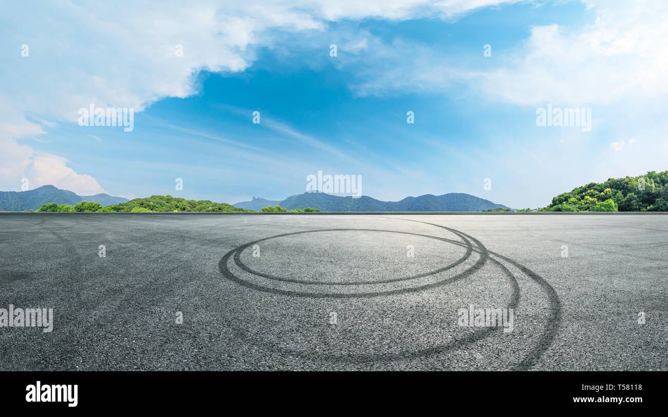 Car brakes tree hi-res stock photography and images - Alamy