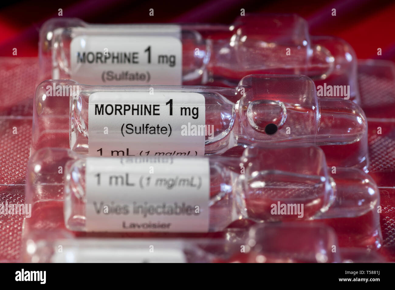 Morphine sulfate hi-res stock photography and images - Alamy