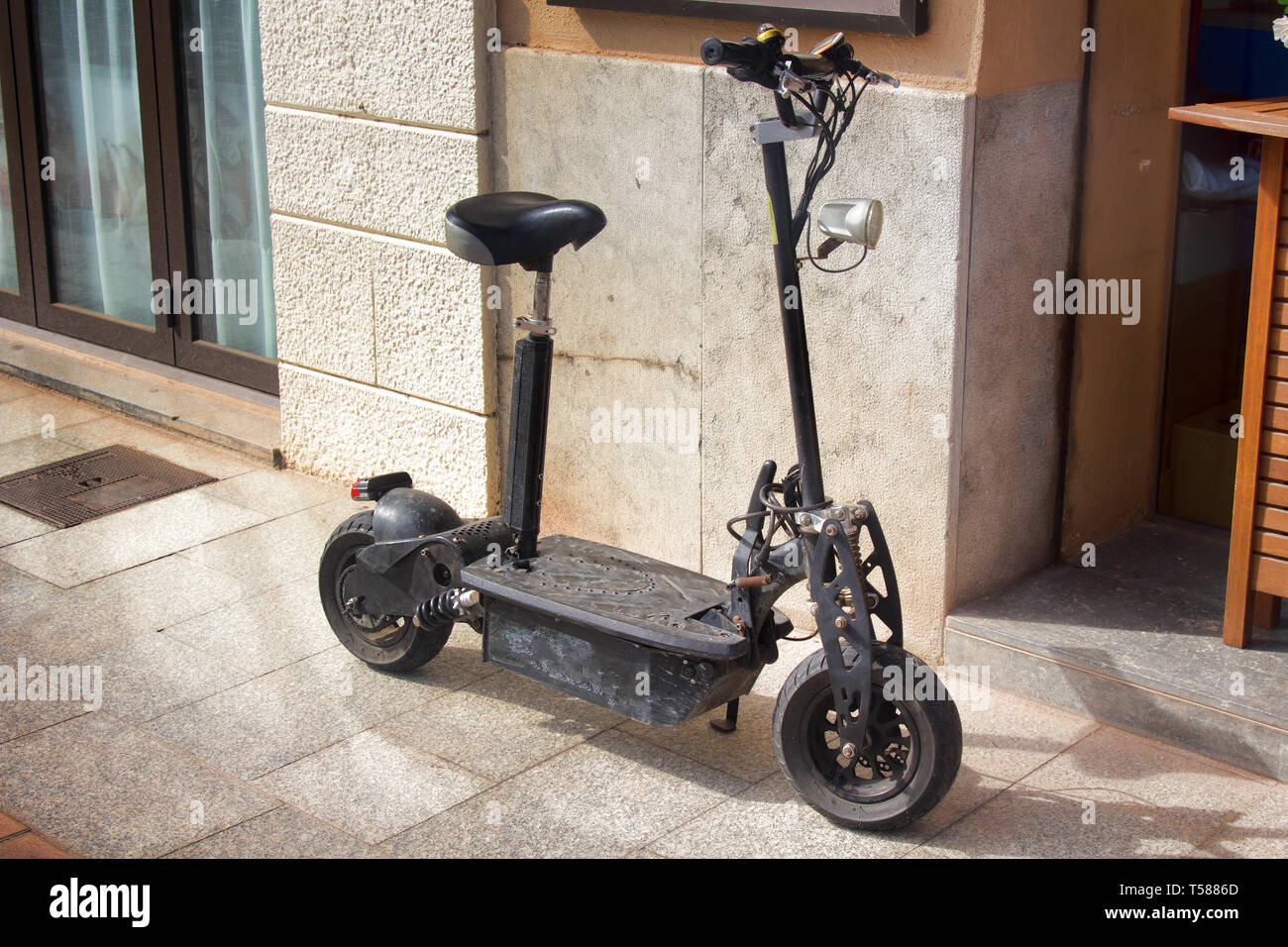 self propelled horse scooter