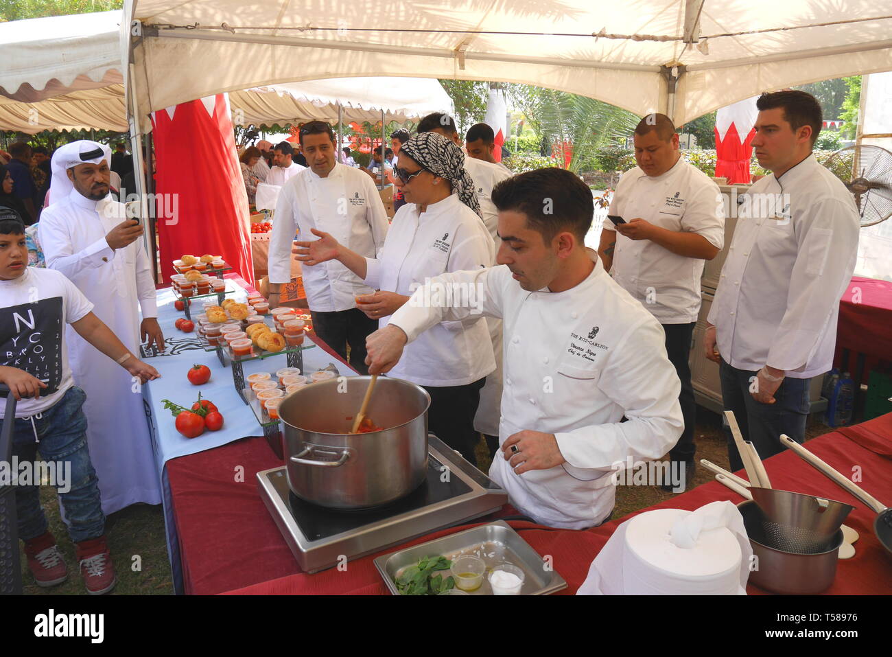 Cookery demonstration by Ritz Carlton chefs, Tomato Festival, farmer’s market, Budaiya, Kingdom of Bahrain Stock Photo