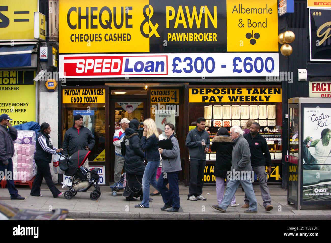 Pawnbroker, cheques cashed and speed loans. Wembley Central, London. 20/10/2008 Stock Photo