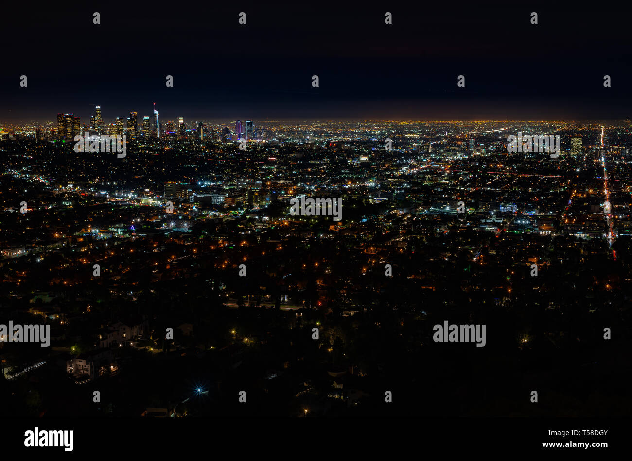 Los angeles skyline los angeles hi-res stock photography and images - Alamy
