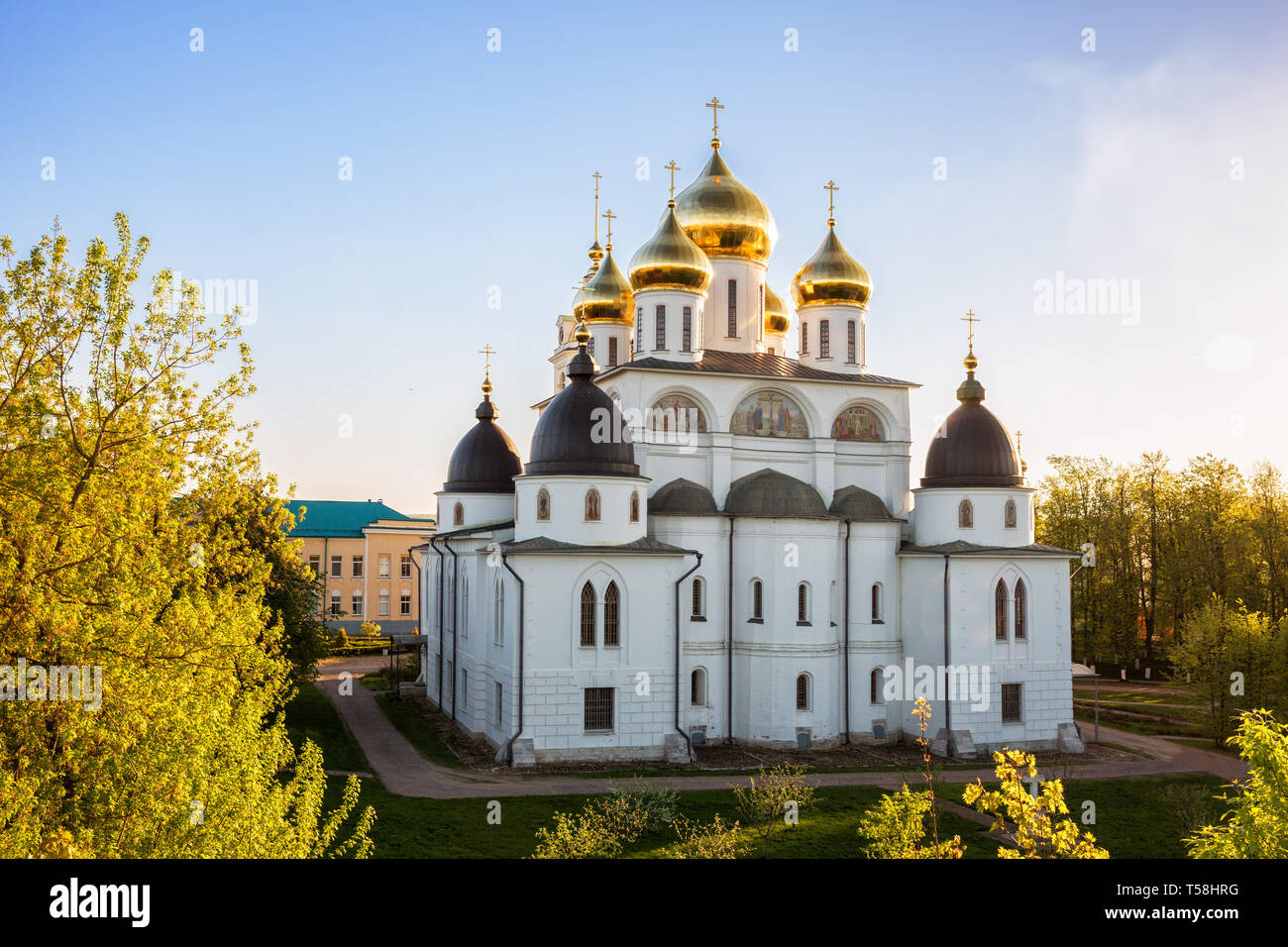 Ancient Assumption Cathedral (early 16th century) in the Dmitrov Kremlin, view from the Kremlin earthen wall. Dmitrov, Moscow region, Russia Stock Photo