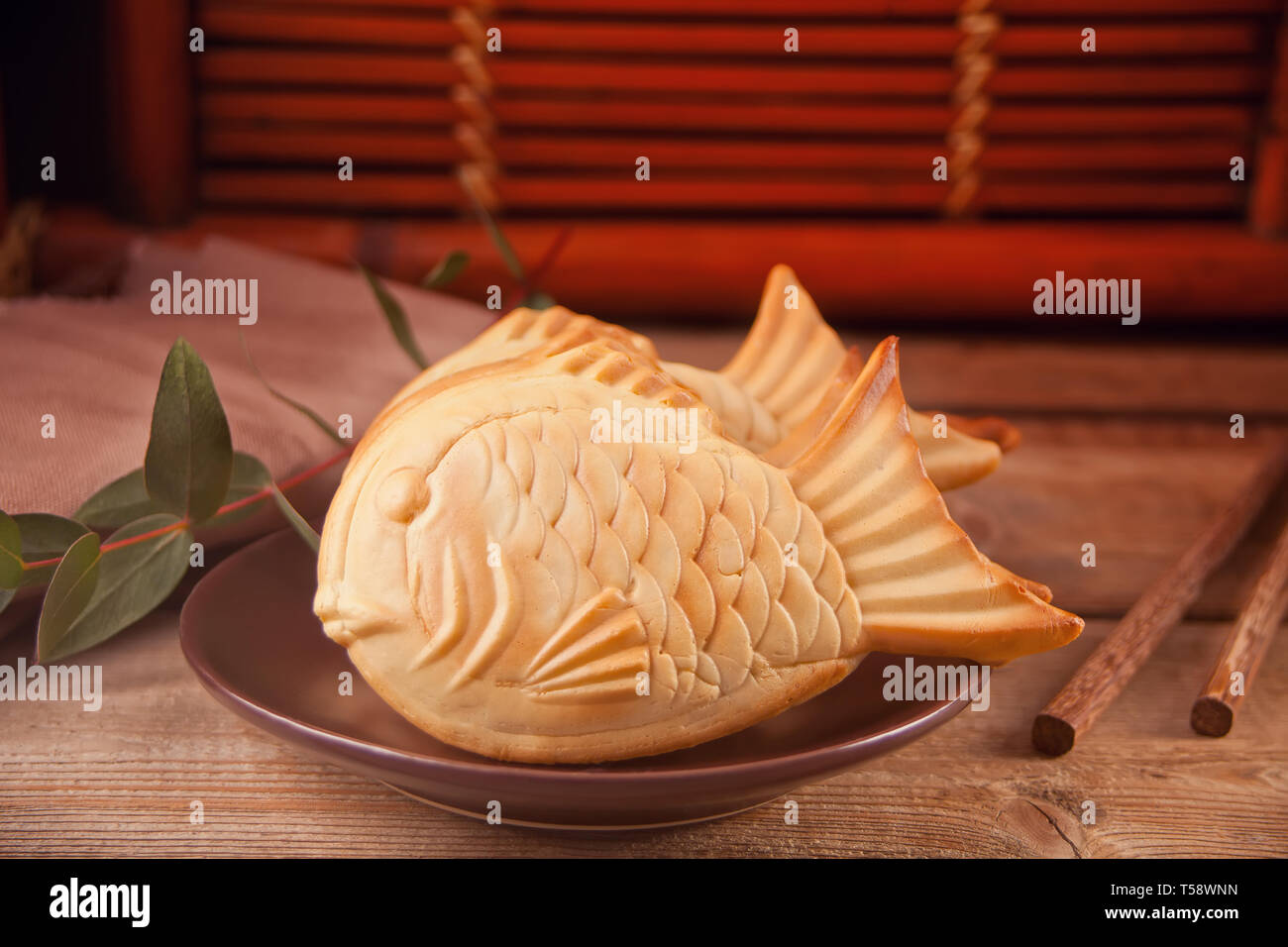 taiyaki of japanese traditional baked sweets, fish-shaped cake Stock Photo  - Alamy