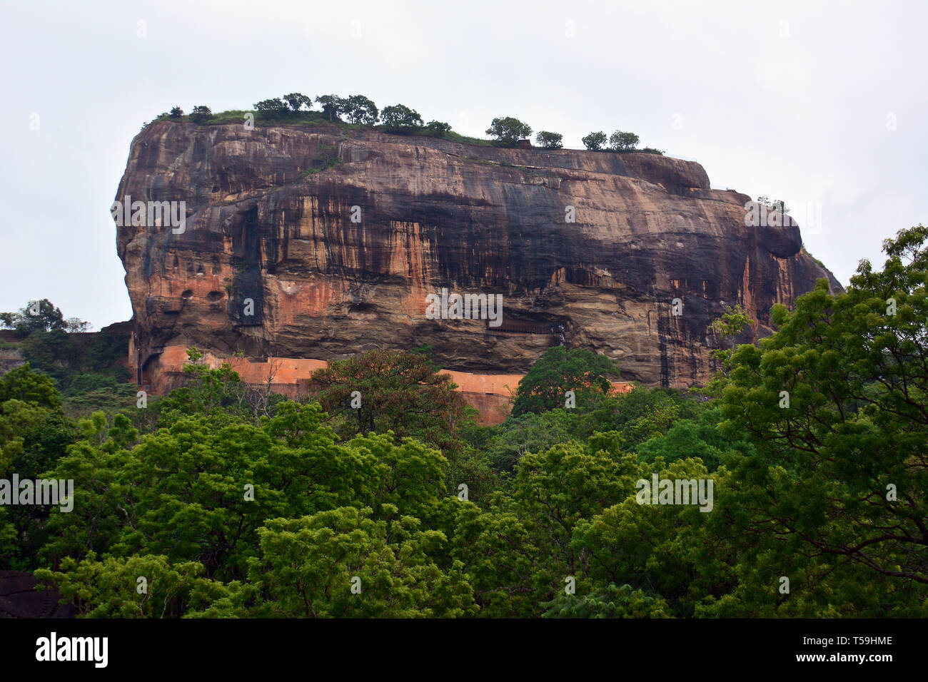 Sigiriya, Sinhagiri, Lion Rock, Szigirija vagy Szinhagiri, Oroszlán szikla, Srí  lanka Stock Photo - Alamy
