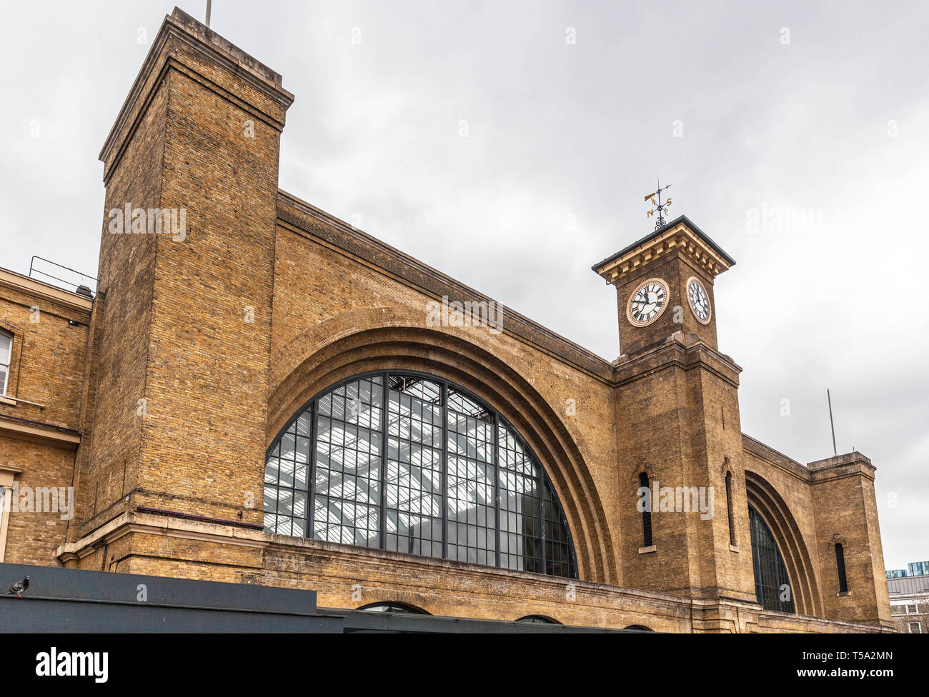 King's Cross Railway Station, Euston Road, London, England, UK. Stock Photo