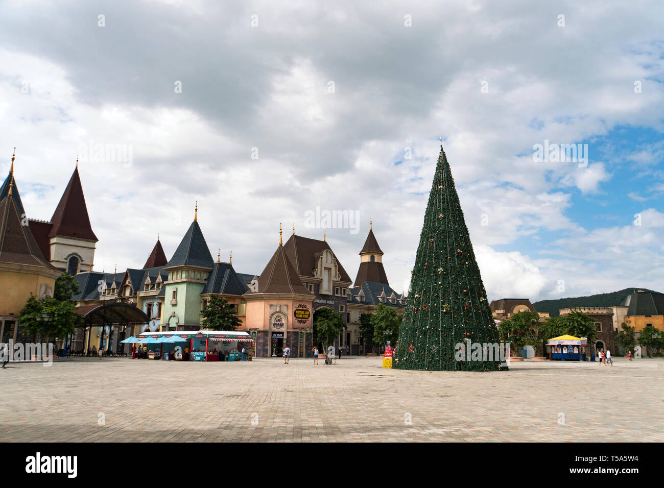 VINPEARL RESORT, NHA TRANG, VIETNAM - 05.01.2019: Christmas tree stands on the square in the amusement Park vinperl in Vietnam. Stock Photo