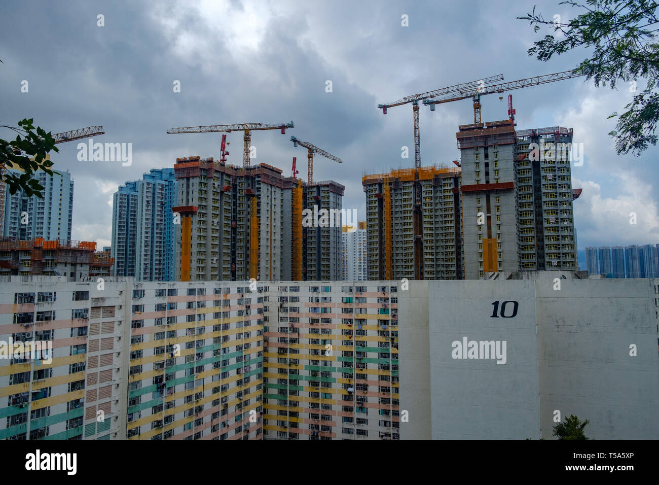 Hong kong public housing construction hires stock photography and