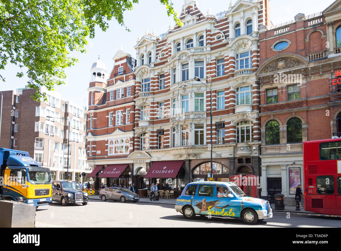 Colbert Cafe, Sloane Square, Chelsea, Royal Borough of Kensington and Chelsea, Greater London, England, United Kingdom Stock Photo