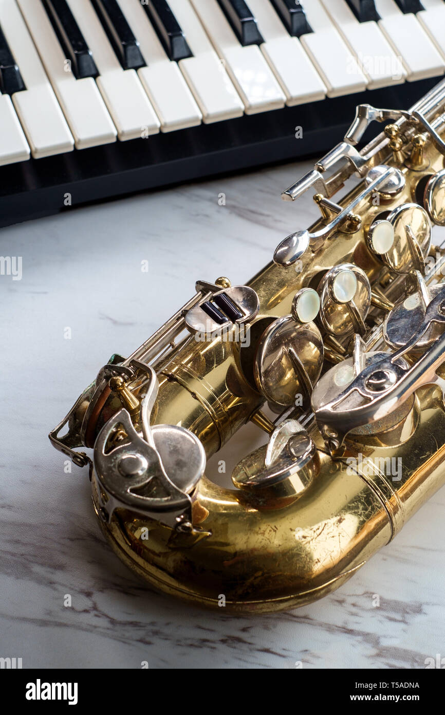 Saxophone keyboard online