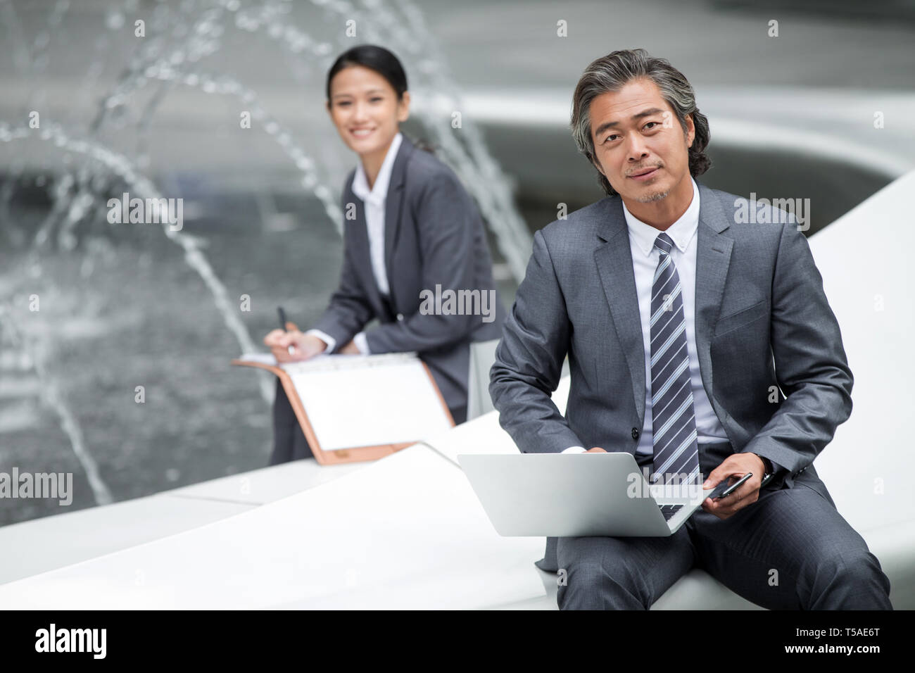 Business people outside the office Stock Photo - Alamy