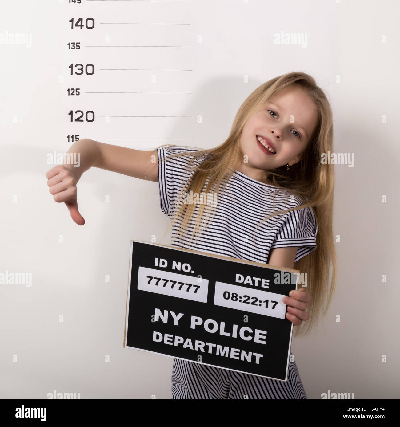 Celebrity mugshot hi-res stock photography and images - Alamy
