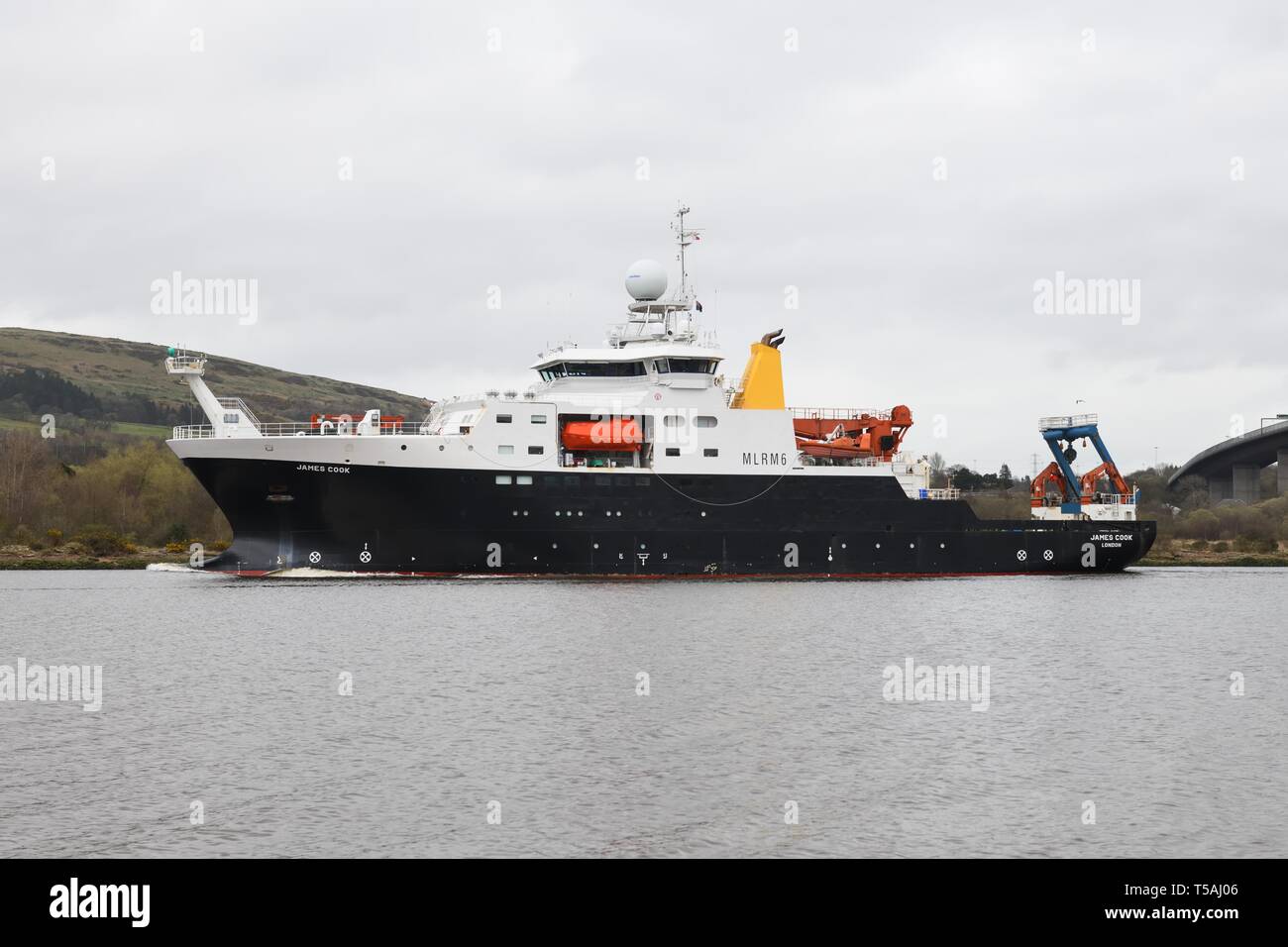 The RRS James Cook on the river Clyde is a scientific research ship of the UK-based Natural Environment Research Council (NERC) Stock Photo