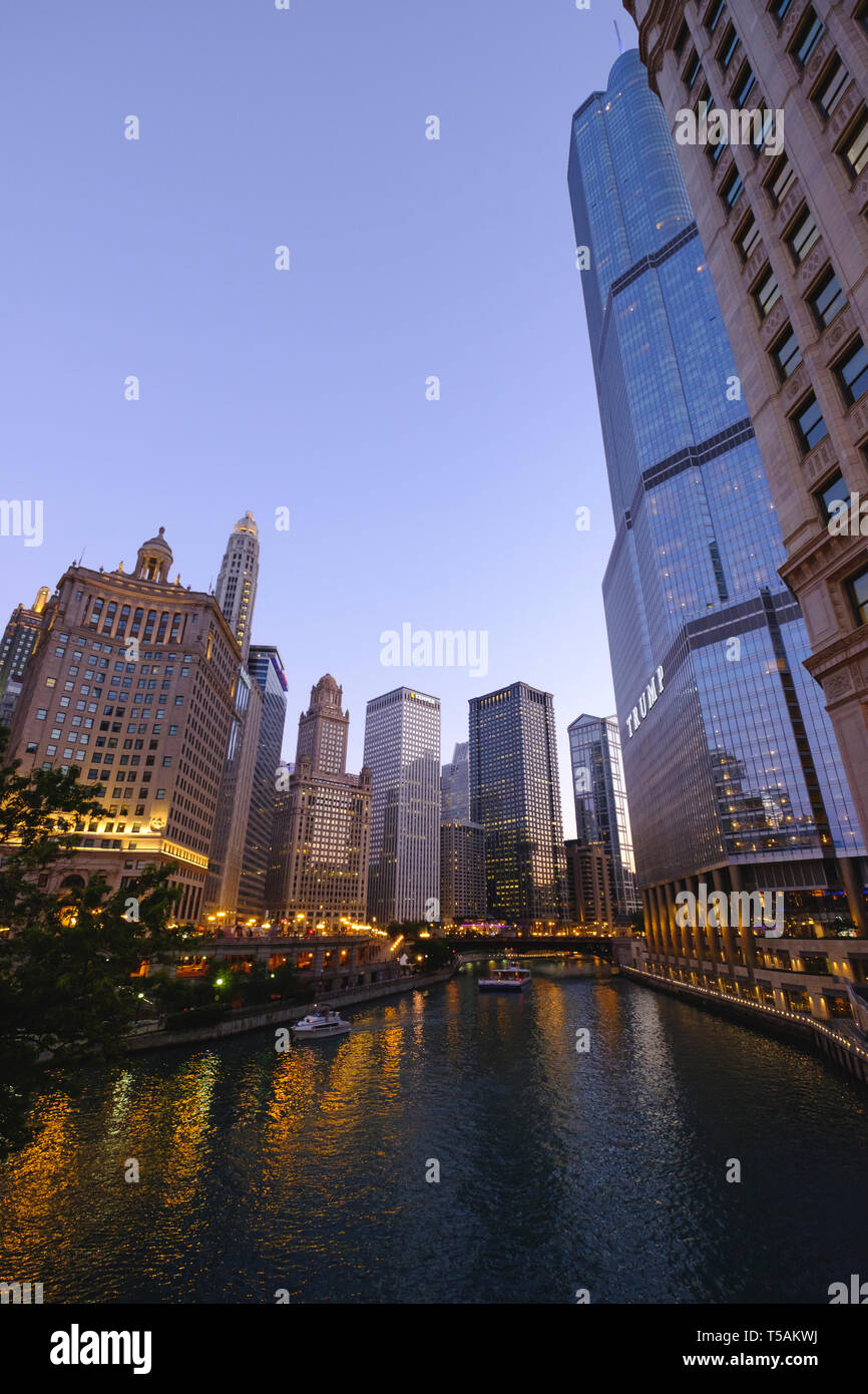 Skyscrapers at twilight in Downtown Chicago, USA Stock Photo