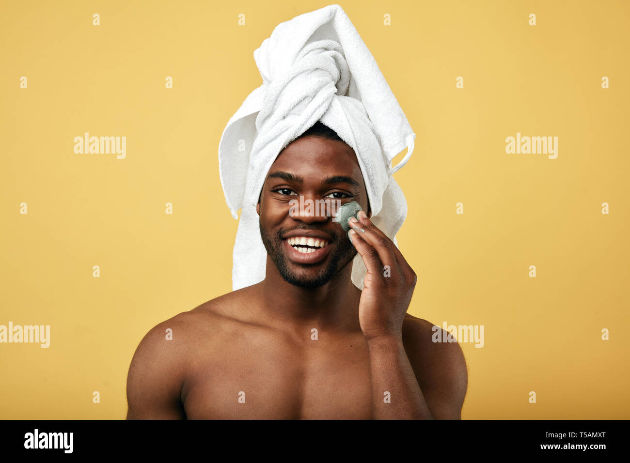 Good Looking Guy High Resolution Stock Photography And Images Alamy Good Looking Guy High Resolution Stock Photography And Images Alamy