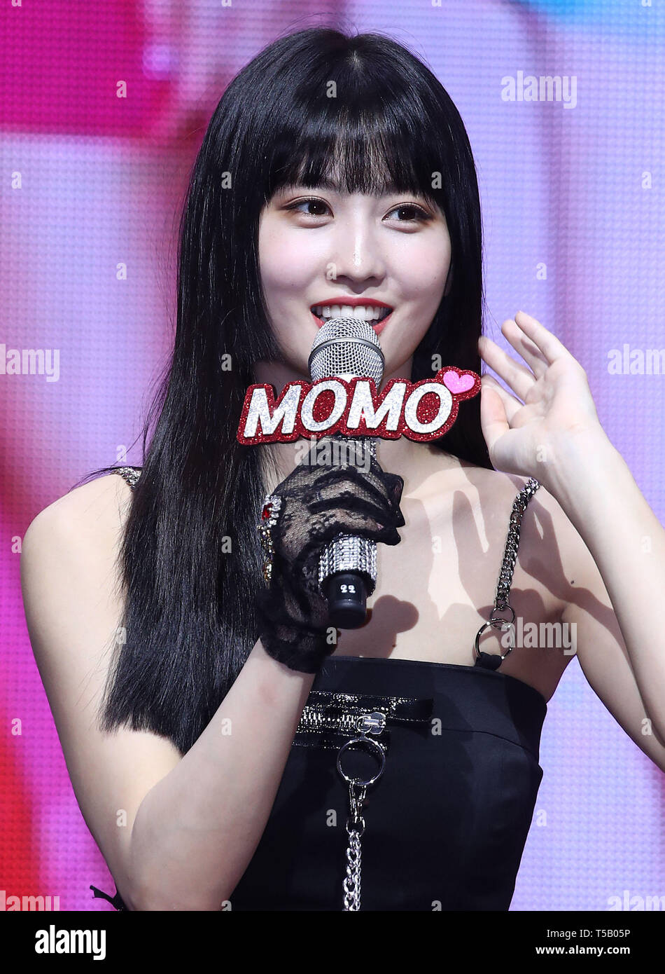 生写真　モモ　TWICE TWICE MOMO 写真