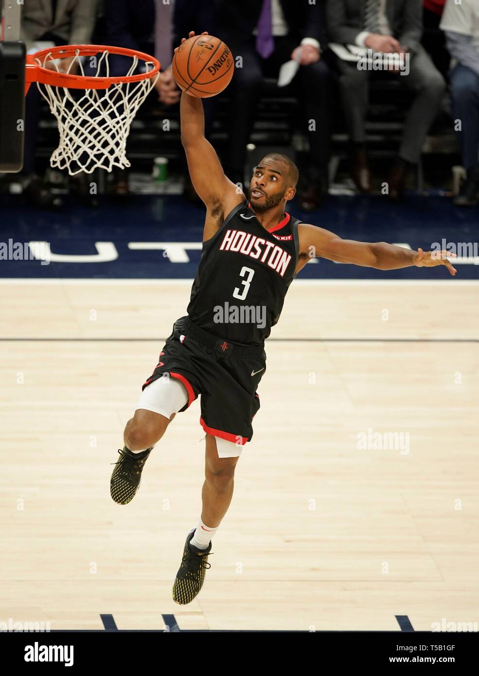 chris paul dunk