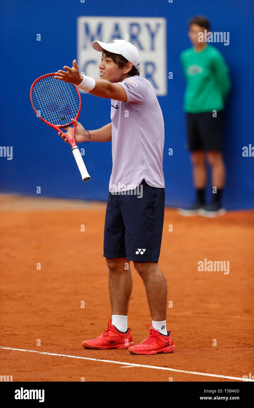 Barcelona, Spain. 22nd Apr, 2019. Yoshihito Nishioka (JPN) Tennis : Yoshihito  Nishioka of Japan who is not satisfied with the judgment during singls 1st  round match against Diego Schwartzman of Argentina on