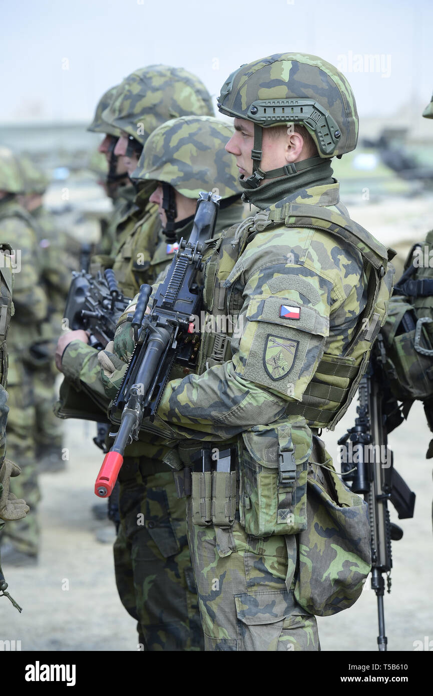 Page 2 Spanish Special Forces High Resolution Stock Photography And Images Alamy Page 2 Spanish Special Forces High Resolution Stock Photography And Images Alamy