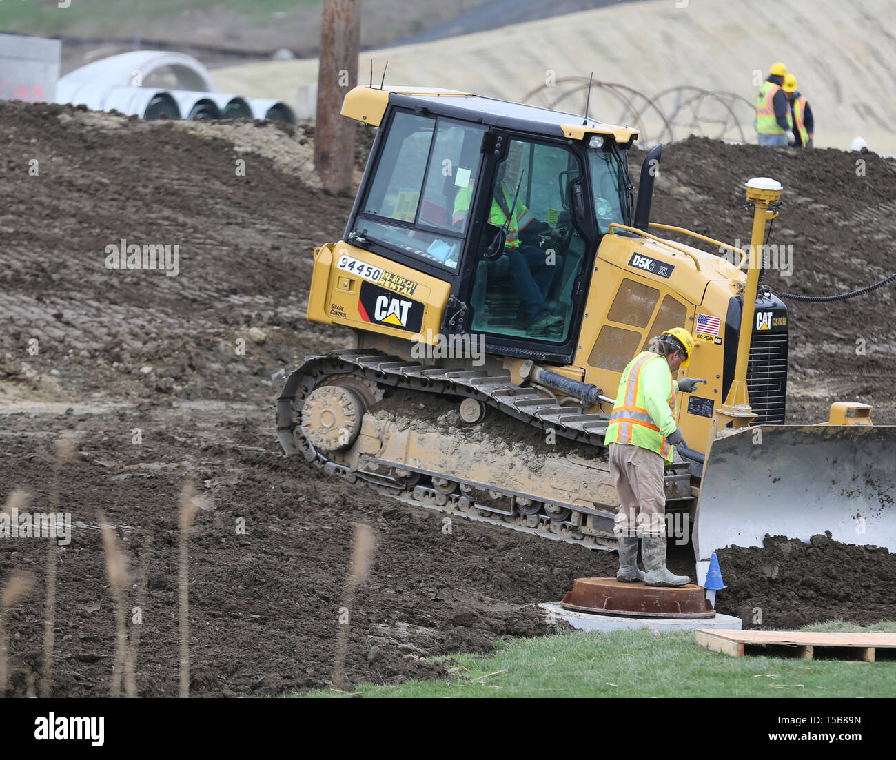 Workers and equipment at a construction site in New Jersey, USA Stock Photo Alamy