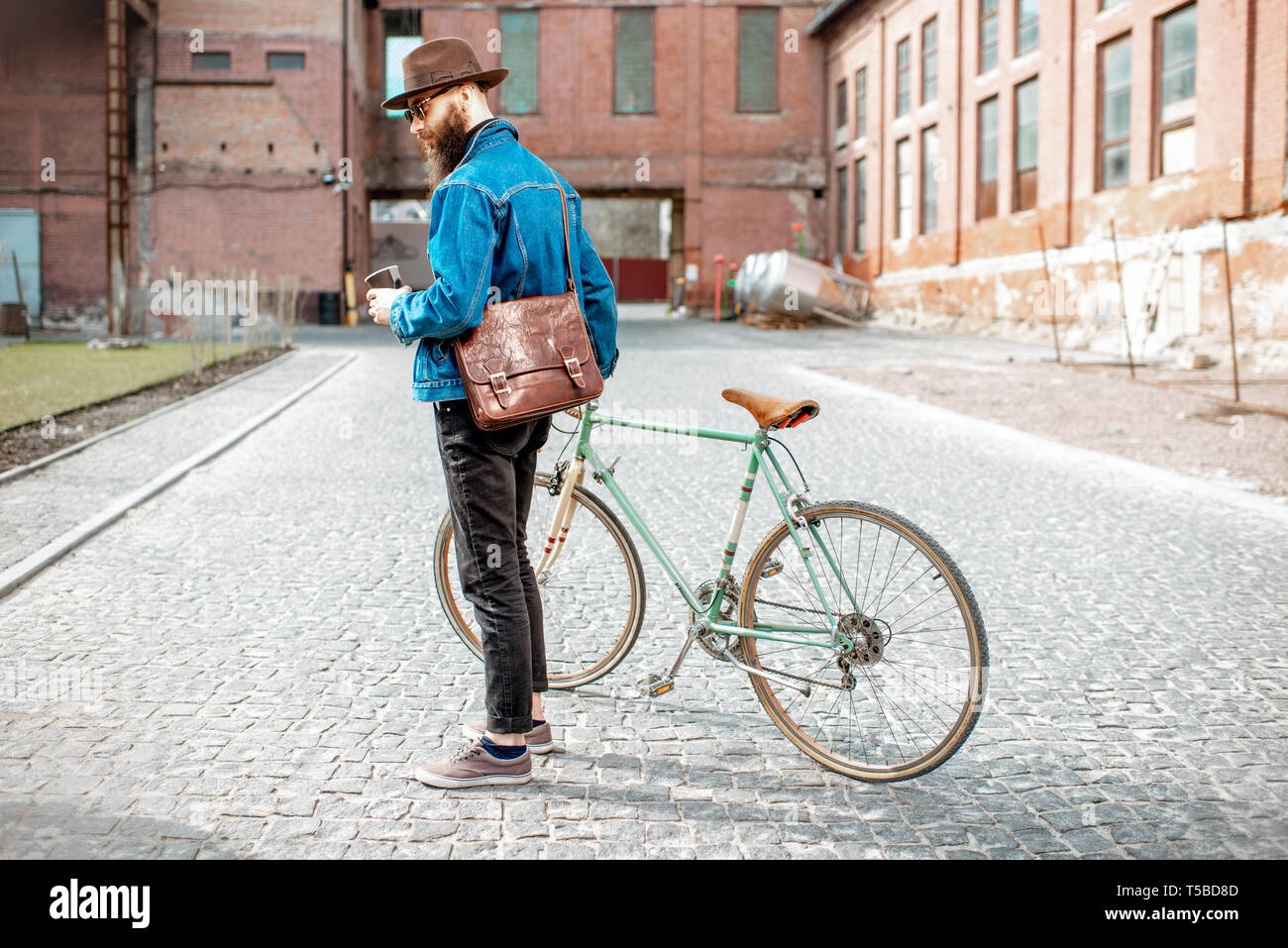 Portrait, Bike and a Hipster Man in the City for Eco Friendly Travel,  Sustainability or Carbon Neutral Transportation Stock Photo - Image of  vintage, male: 281979672