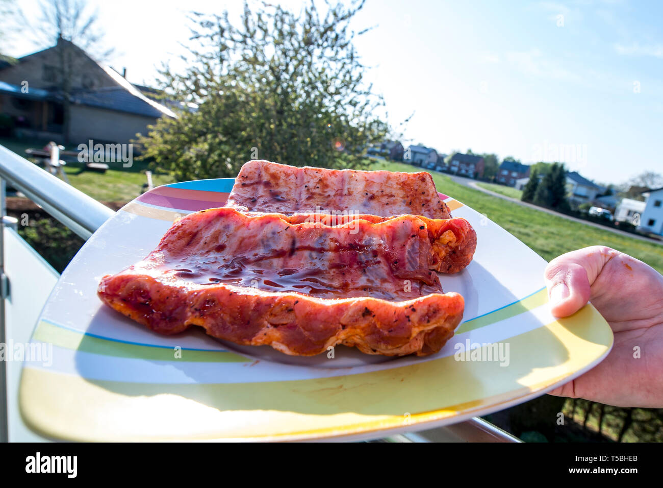 Grillen High Resolution Stock Photography and Images - Alamy