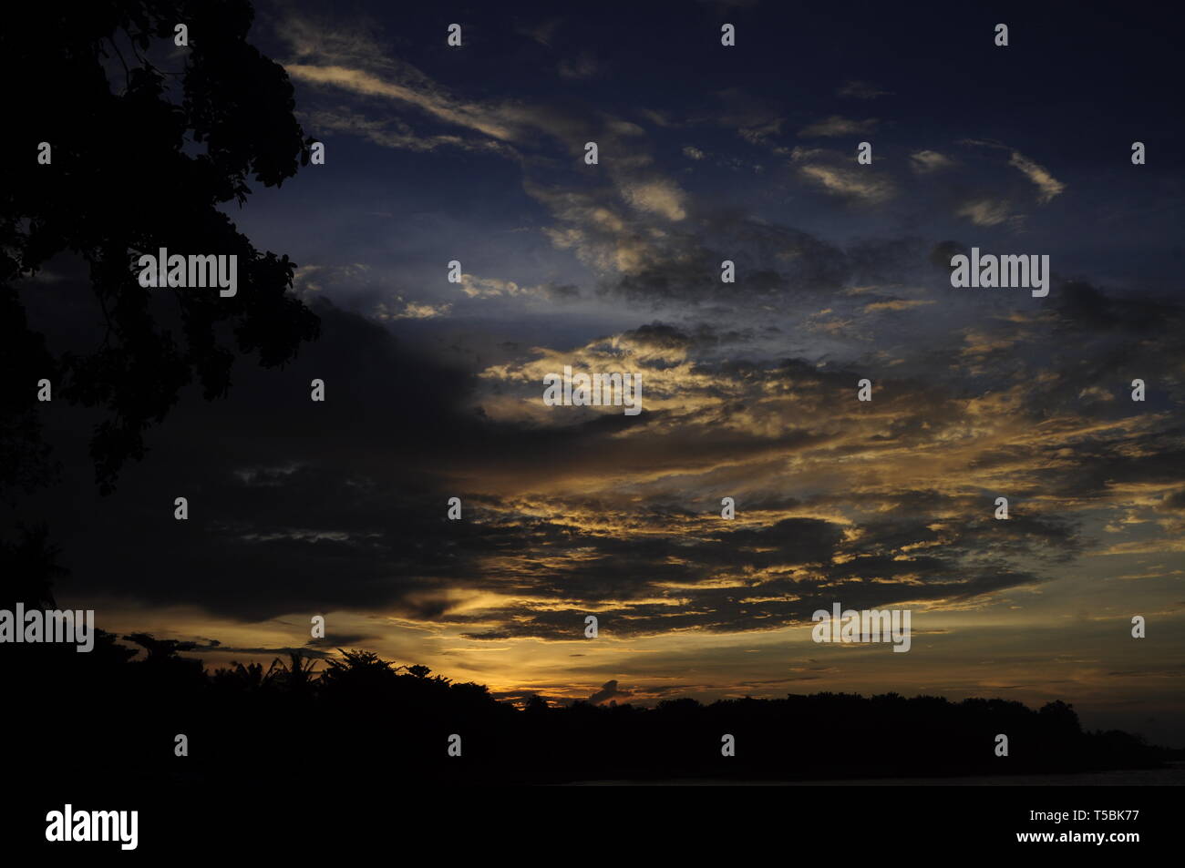 Whats Color Change To The Sky At The Afternoon Stock Photo Alamy Whats color change to the sky at the afternoon stock photo alamy