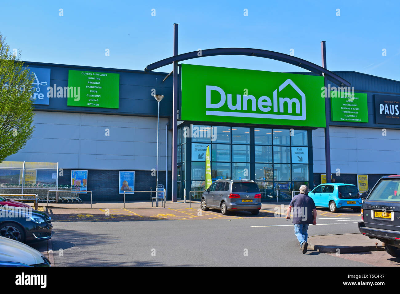 Dunelm logo hires stock photography and images Alamy