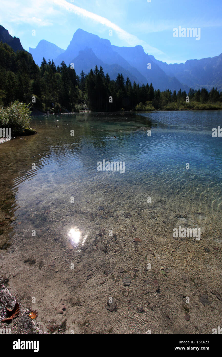Scenic view of the shallow crystal clear water of the Almsee, near Grünau im Almtal, Oberösterreich, Austria Stock Photo